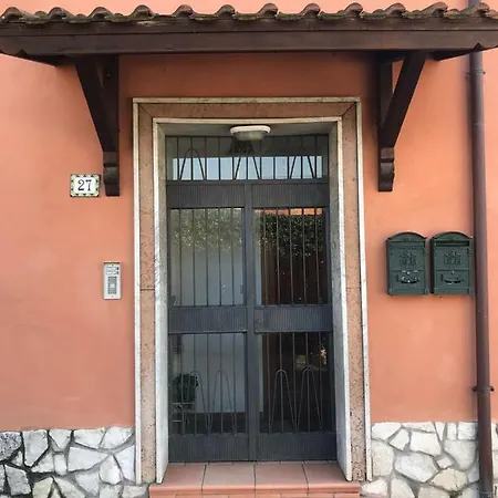 La Camelia Apartment *